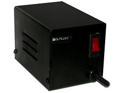 REGULADOR DE VOLTAJE VOLTELEC 1000W 4 CONTACTOS NEGRO