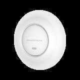 Punto de acceso Wi-Fi 6 802.11ax de alto rendimiento y nivel empresarial, MU-MIMO 4x4:4 con administración desde la nube gratuita o stand-alone. GWN7664E