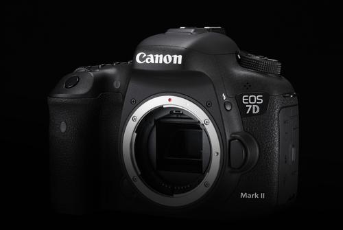 Canon EOS 7D Mark II Cuerpo de la cámara SLR 20.2 MP CMOS 5472 x 3648 Pixeles Negro