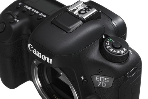 Canon EOS 7D Mark II Cuerpo de la cámara SLR 20.2 MP CMOS 5472 x 3648 Pixeles Negro