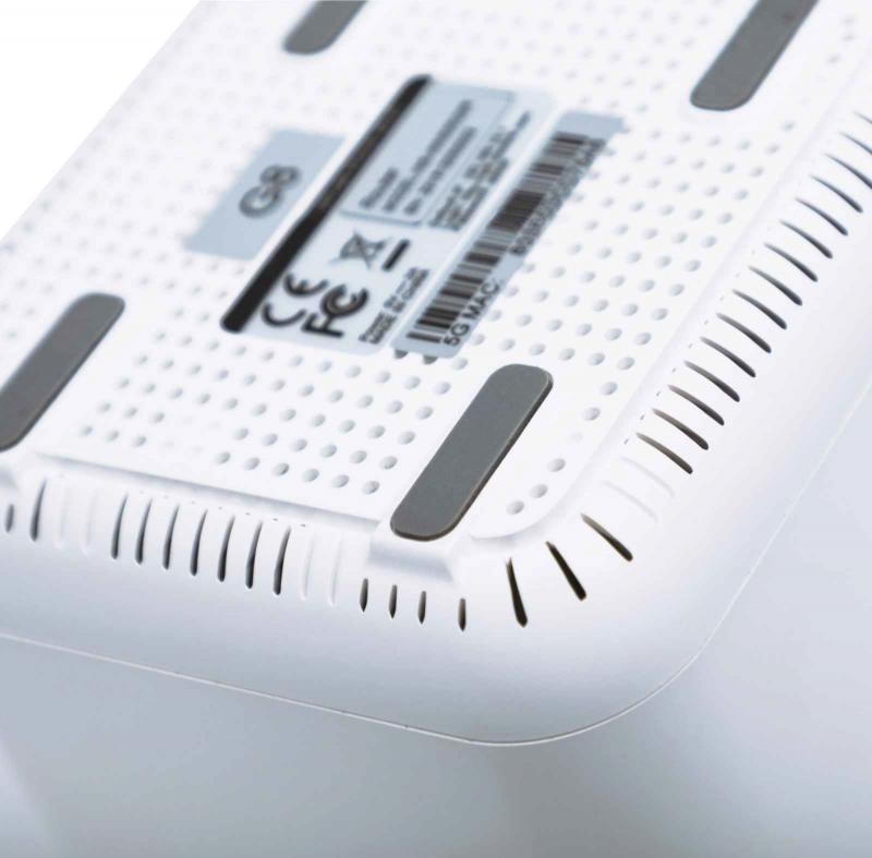 Intellinet 525725 router inalámbrico Doble banda (2,4 GHz / 5 GHz) Gigabit Ethernet Blanco