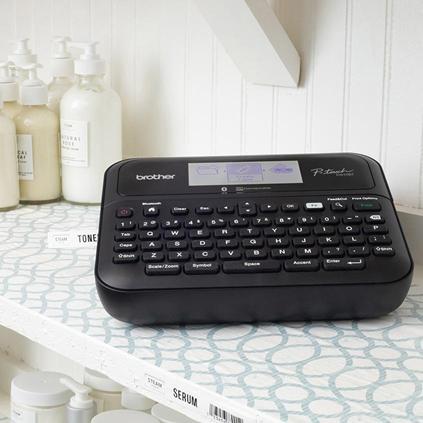 Brother PTD610BT impresora de etiquetas Transferencia térmica 180 x 360 DPI 30 mm/seg Inalámbrico 