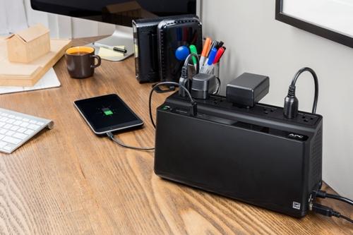 APC BE600M1 sistema de alimentación ininterrumpida (UPS) En espera (Fuera de línea) 0.6 kVA 330 W 