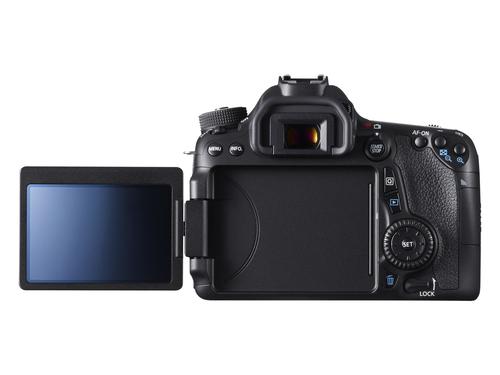 Canon EOS 70D + EF-S 18-135mm