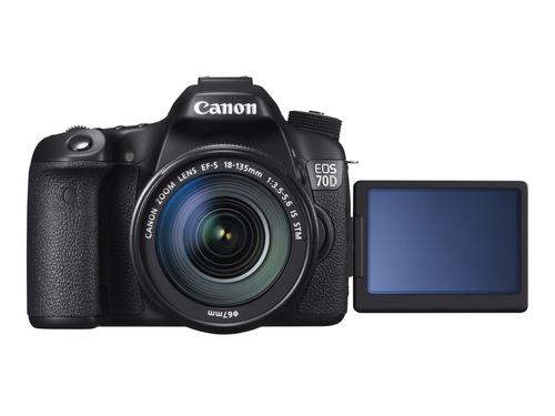 Canon EOS 70D + EF-S 18-135mm