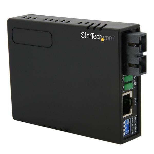 StarTech.com Convertidor de medios de fibra óptica SC a Ethernet 10/100 Mbps con PoE - 2km de rango