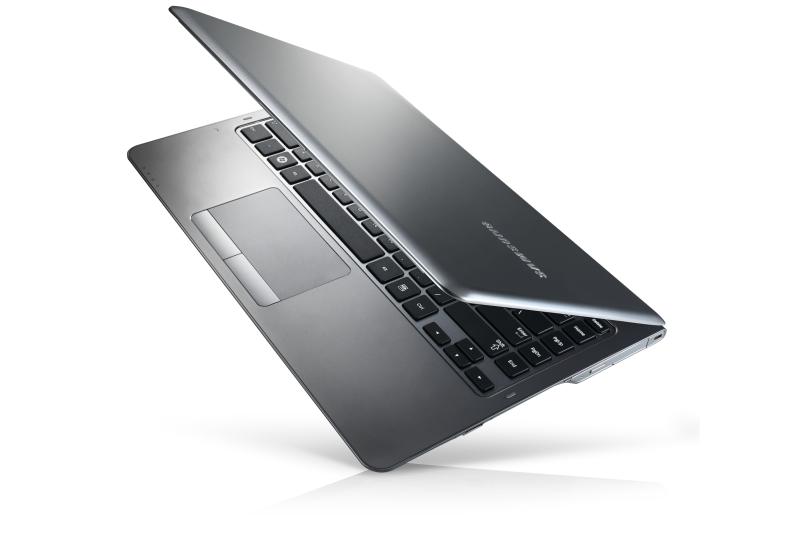 Samsung 5 NP530U4C-A03MX 1.7GHz i5-3317U 14" 1366 x 768Pixeles Plata computadora portátil