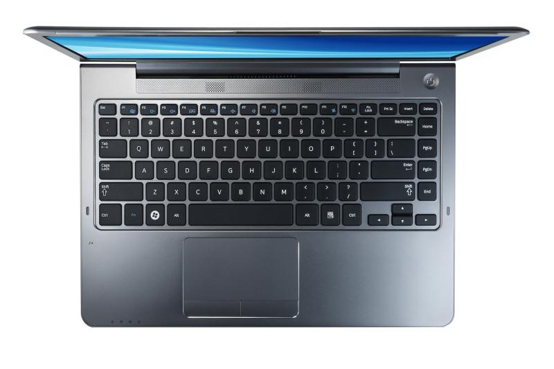 Samsung 5 NP530U4C-A03MX 1.7GHz i5-3317U 14" 1366 x 768Pixeles Plata computadora portátil