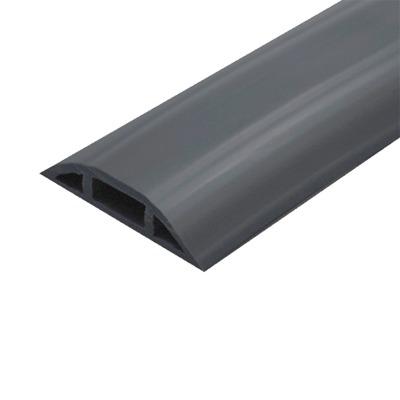 Canaleta flexible negra de PVC auto extinguible, para instalaciones eléctricas en piso ó zóclo  (