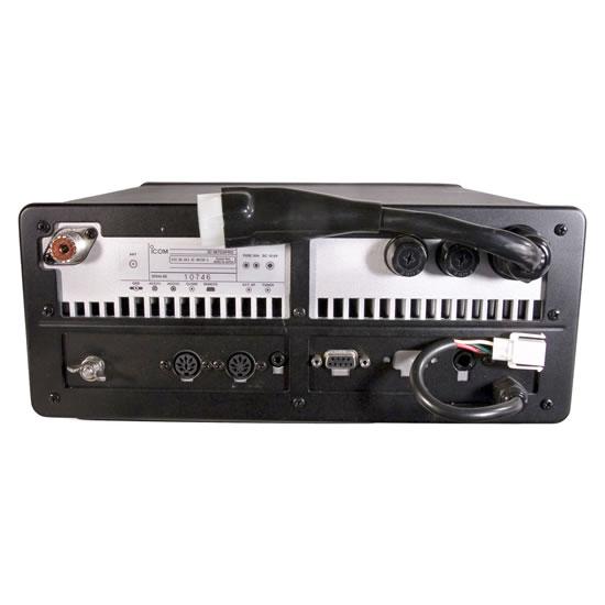 Radio Móvil  HF, 150W PEP inferior a 24MHz, 60W PEP superior a 24MHz, Modos de operación SSB,AM,CW,FSK,AFSK,RTTY, 150 canales, cabezal remoto, gran pantalla de matriz de puntos de fácil acceso incluye microfono y cable de alimentacio IC-M700PRO/41
