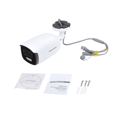 Camara Hikvision DS-2CE12DFT-FC, bullet TURBO 1080p / Imagen a color 24/7 / Lente 3.6 mm / Luz Blanca 40 mts / Exterior IP67 / WDR 120dB.