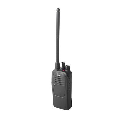 Radio portátil analógico Icom IC-F1000/01S, 5W de potencia, 16 canales, sumergible IP67, rango de frecuencia 136-174 MHz, función de hombre caído y trabajador solitario, no incluye cargador