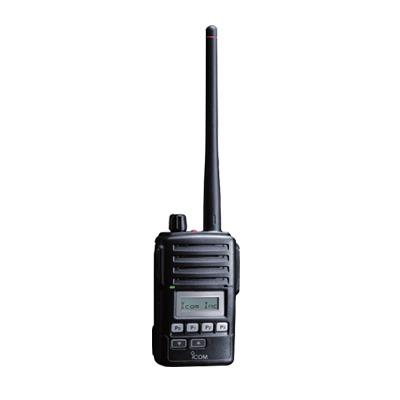 Radio portátil  ICOM 136-174MHz, 5W 128 canales. Incluye antena y batería. no incluye cargador. IC-F50V/11S