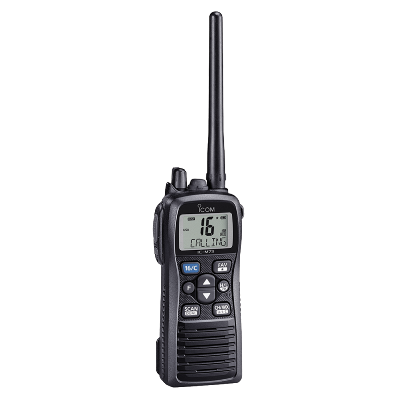 Radio portátil marino, 6W, rango de frecuencia Tx:156.025-157.425MHz, Rx:156.050-163.275MHz, sumergible IPX8, 700mW de potencia de audio incluye;Batería, antena y cargador. IC-M73/01