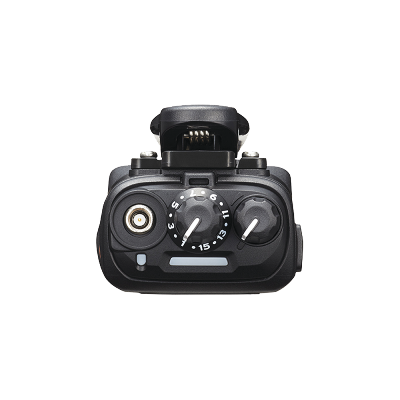 Radio Kenwood NX-3220-KIS, 136-174 MHz, 64 Canales, NXDN-DMR-Análogo, GPS, Bluetooth, IP67, 2 Pines, Con Batería, Antena, Cargador y Clip