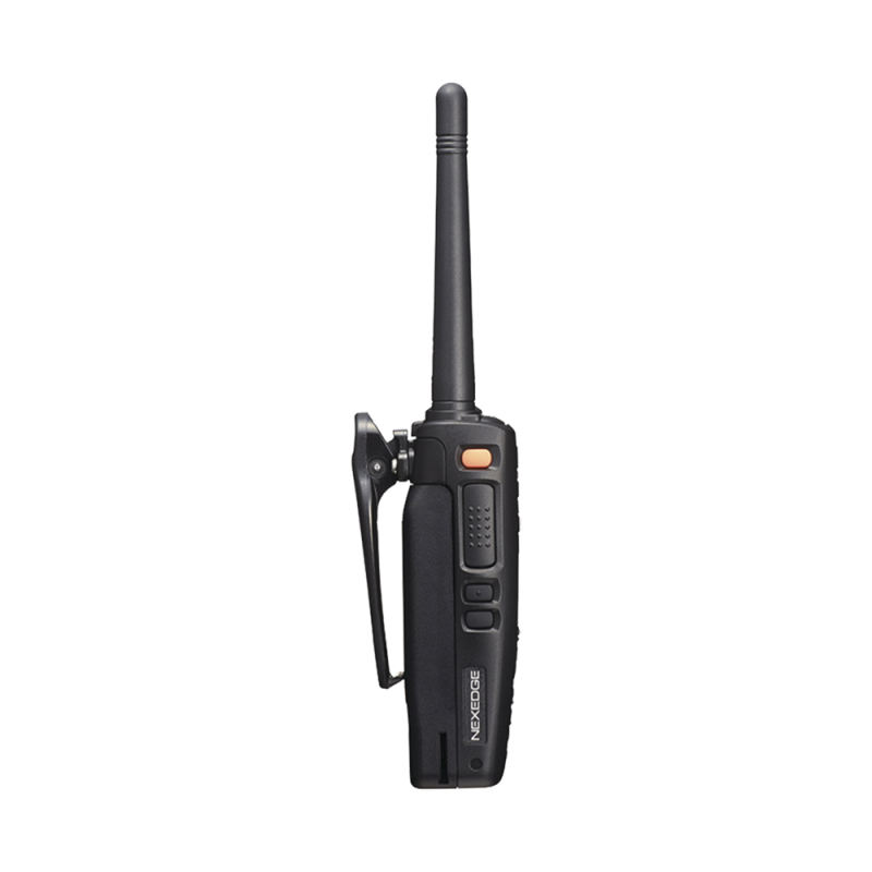 Radio Kenwood NX-3220-KIS, 136-174 MHz, 64 Canales, NXDN-DMR-Análogo, GPS, Bluetooth, IP67, 2 Pines, Con Batería, Antena, Cargador y Clip