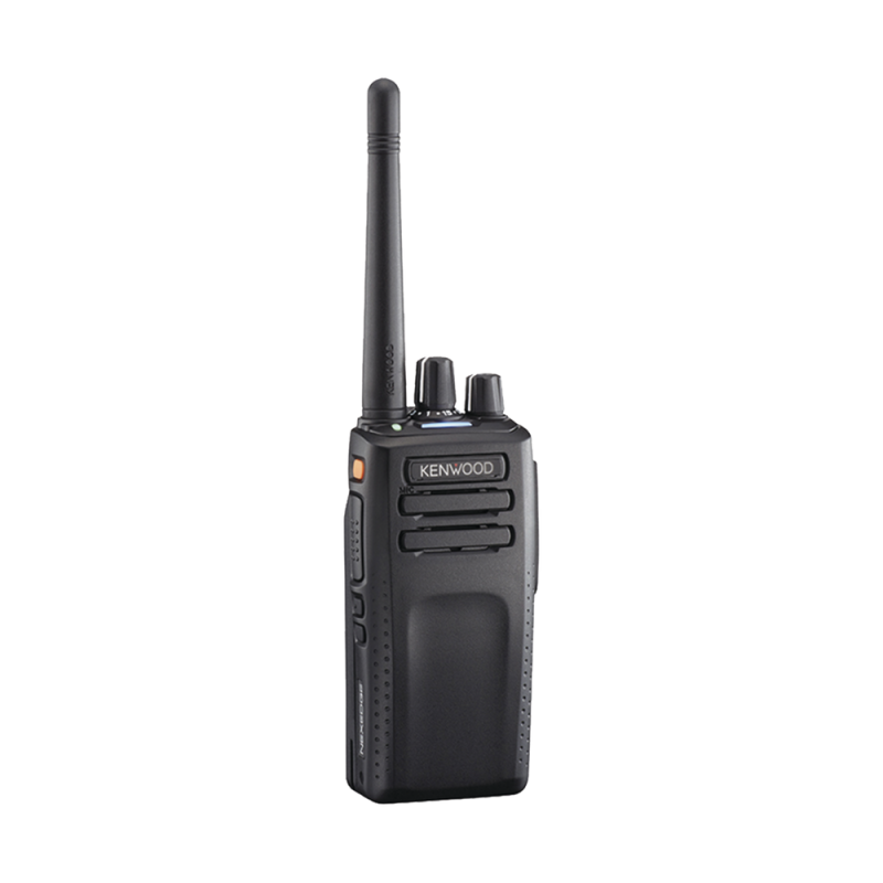 Radio Kenwood NX-3220-KIS, 136-174 MHz, 64 Canales, NXDN-DMR-Análogo, GPS, Bluetooth, IP67, 2 Pines, Con Batería, Antena, Cargador y Clip