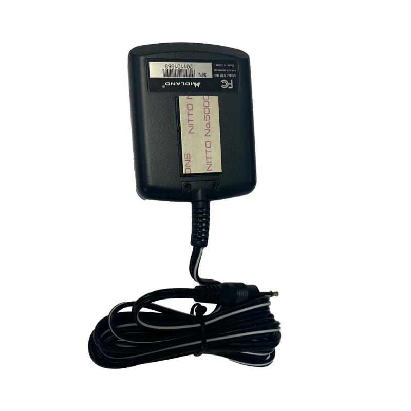 Luz LED estroboscópica Midland STR-180 de alta visibilidad en color blanca, para uso en WR120 STR-180