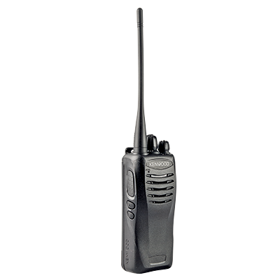 RADIO KENWOOD, Mod. TK-2402-K, 136 - 174 MHz 5 W de potencia, 2 teclas programables,Incluye antena, batería, cargador y clip. 