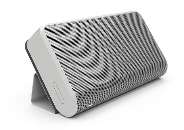 BOCINA SAMSUNG SDI BLUETOOTH, AUX, 3WX2,10HR FUNDA BLANCA