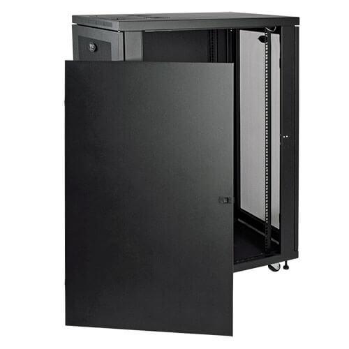 Gabinete Tripp Lite SmartRack 24U Rack para Servidores de Profunidad Estándar, con Puertas y Paneles Laterales - Ancho 600 mm - Profunidad 1050 mm - Altura 24U - Capacidad de 1360 kg